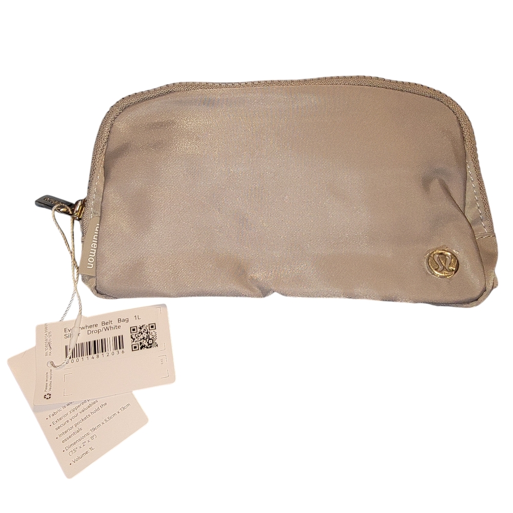 NWT Lululemon Everywhere Belt Bag 1L Silver Drop/White Sold Out Color